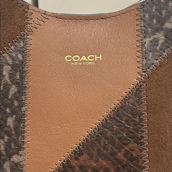 Coach (NWT) Shoulder Bag 39 with Snakeskin Patchwork - Picture 4 of 17